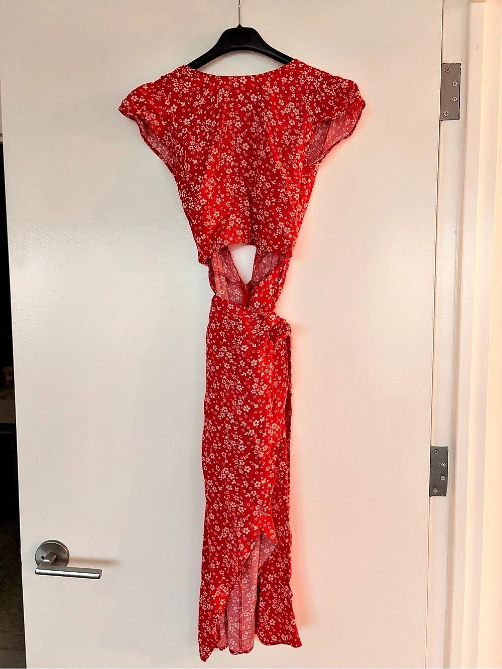 Reformation Red Floral Open-Back Wrap Dress — XS